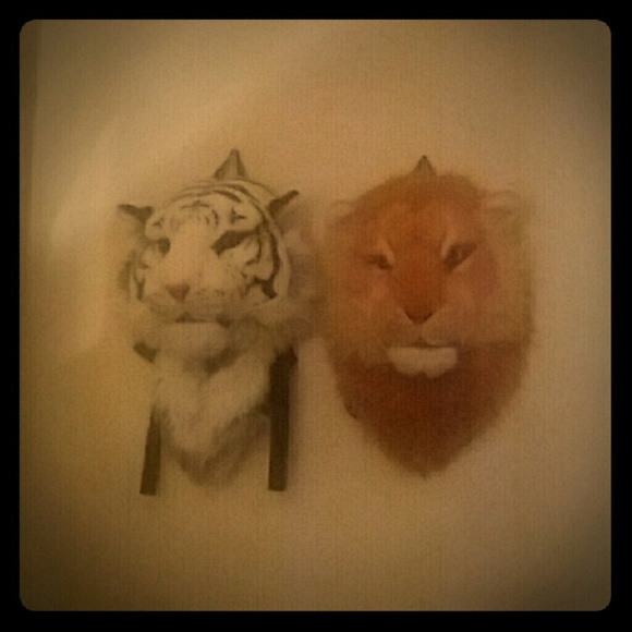 Lion and White Tiger Bookbag - Picture 1 of 1